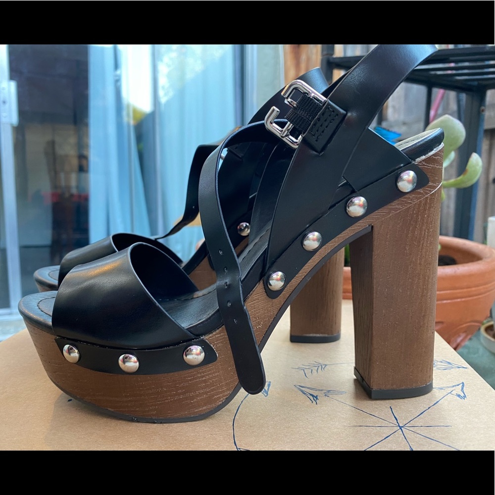 Indigo Kiana size 8